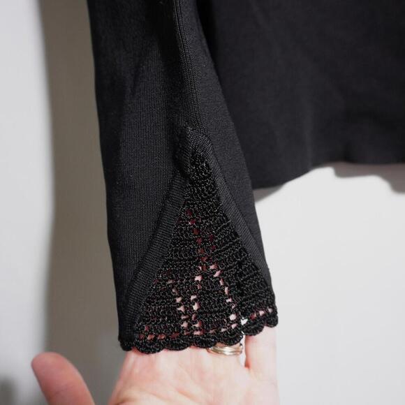 VTG Black Crocheted Bell Sleeve Button Top Cardigan 90s Witchy Whimsigoth Sz L - Picture 4 of 9